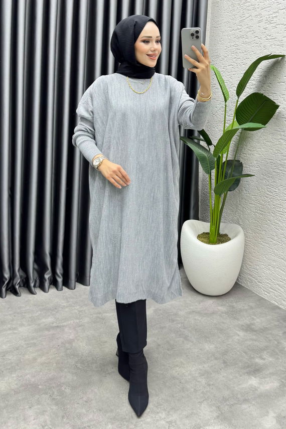 https://cdn.kalemenmoda.com/basic-salas-triko-tunik-2096-gri-tunik-tunik-1651-49-O.jpg - Basic Salaş Triko Tunik 2096 Gri - UZ