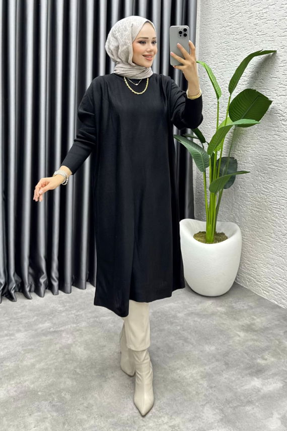 https://cdn.kalemenmoda.com/basic-salas-triko-tunik-2096-siyah-tunik-tunik-1643-49-O.jpg - Basic Salaş Triko Tunik 2096 Siyah - UZ