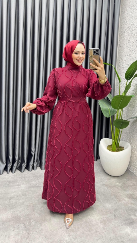 https://www.kalemenmoda.com/bella-puskullu-elbise-6223-bordo-elbise-elbise-890-26-O.jpg --- Bella Püsküllü Elbise 6223 Bordo - 2