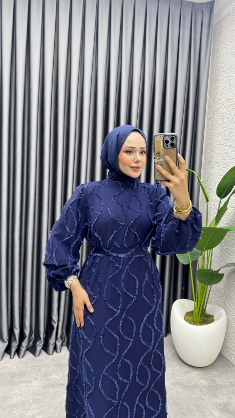 https://www.kalemenmoda.com/bella-puskullu-elbise-6223-laci-elbise-elbise-892-26-O.jpg --- Bella Püsküllü Elbise 6223 Laci - 1