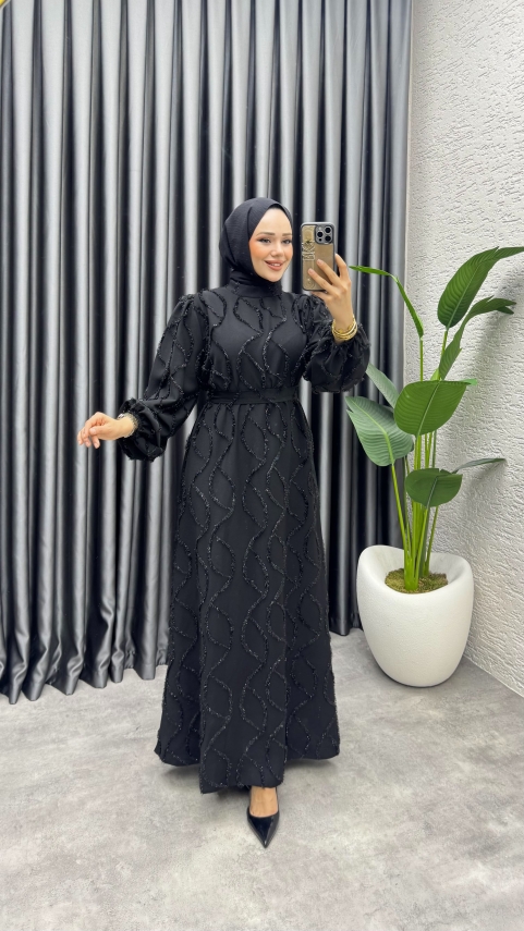 https://www.kalemenmoda.com/bella-puskullu-elbise-6223-siyah-elbise-elbise-896-26-O.jpg --- Bella Püsküllü Elbise 6223 Siyah - 1