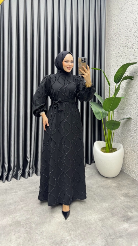 https://www.kalemenmoda.com/bella-puskullu-elbise-6223-siyah-elbise-elbise-897-26-O.jpg --- Bella Püsküllü Elbise 6223 Siyah - 3