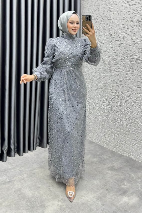 https://www.kalemenmoda.com/drape-islemeli-pullu-abiye-8012-gri-abiye-abiye-902-55-O.jpg --- Drape İşlemeli Pullu Abiye 8012 Gri - 1