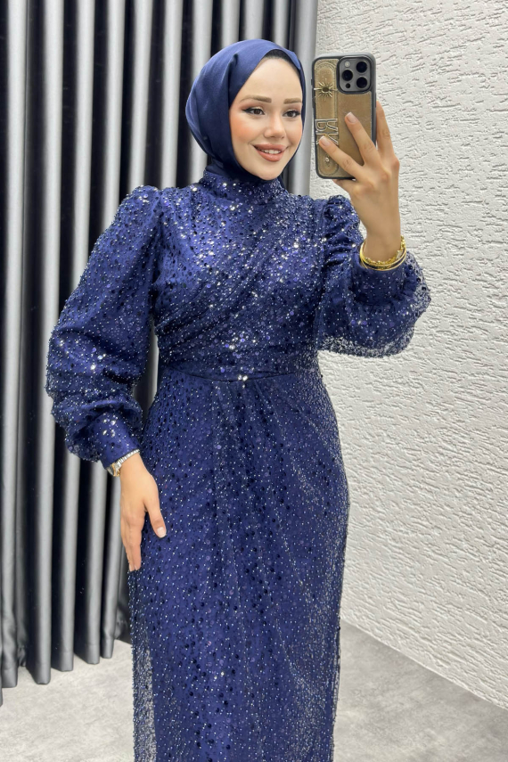 https://www.kalemenmoda.com/drape-islemeli-pullu-abiye-8012-lacivert-abiye-abiye-912-54-O.jpg --- Drape İşlemeli Pullu Abiye 8012 Lacivert - 4
