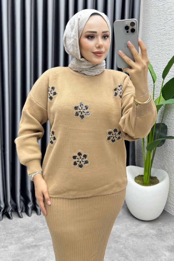  Irmak Çiçek Detaylı Triko Takım 1006 Latte - MT (1)