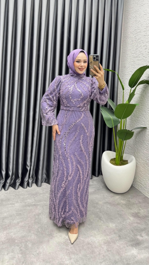 https://www.kalemenmoda.com/nora-tasli-kalem-abiye-8014-lila-abiye-abiye-879-24-O.jpg --- Nora Taşlı Kalem Abiye 8014 Lila - 2