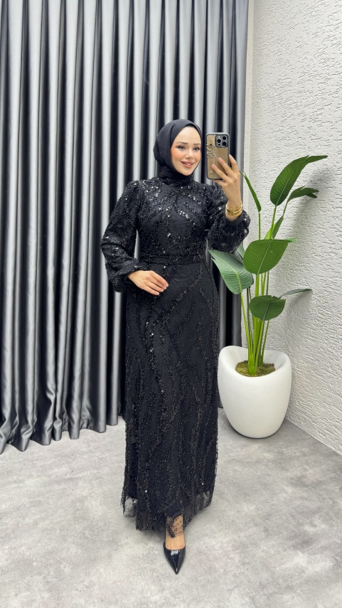 https://www.kalemenmoda.com/nora-tasli-kalem-abiye-8014-siyah-abiye-abiye-885-23-O.jpg --- Nora Taşlı Kalem Abiye 8014 Siyah - 2