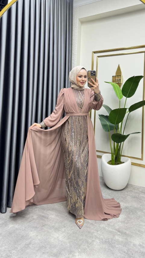 https://www.kalemenmoda.com/sifon-kuyruklu-shine-tasli-abiye-6631-pudra-vizyon-abiye-abiye-764-21-O.jpg --- Şifon Kuyruklu Shine Taşlı Abiye 6631 Pudra Vizyon - 3