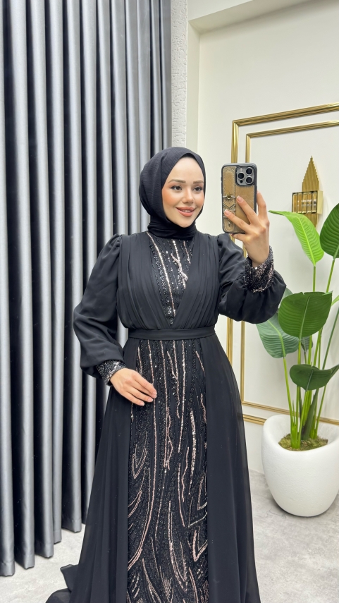 https://www.kalemenmoda.com/sifon-kuyruklu-shine-tasli-abiye-6631-siyah-abiye-abiye-767-21-O.jpg --- Şifon Kuyruklu Shine Taşlı Abiye 6631 Siyah - 1