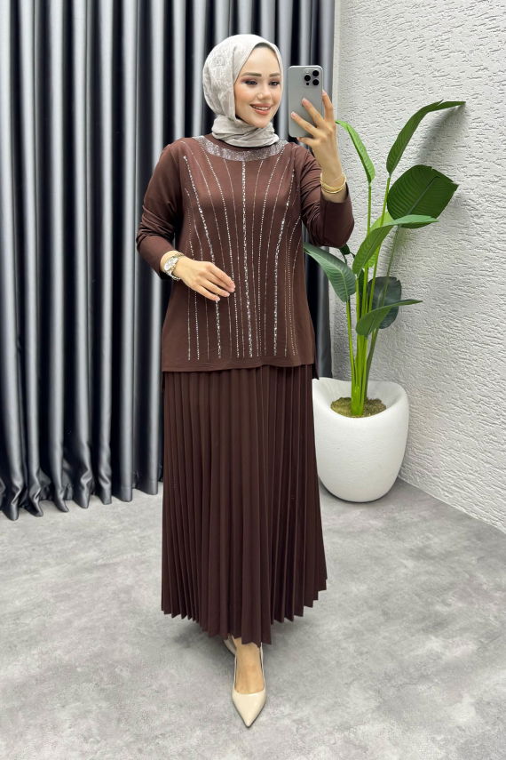 https://cdn.kalemenmoda.com/zumra-etekli-takim-3423-kahve-kombin-kombin-1638-48-O.jpg - Zümra Etekli Takım 3423 Kahve - UZ